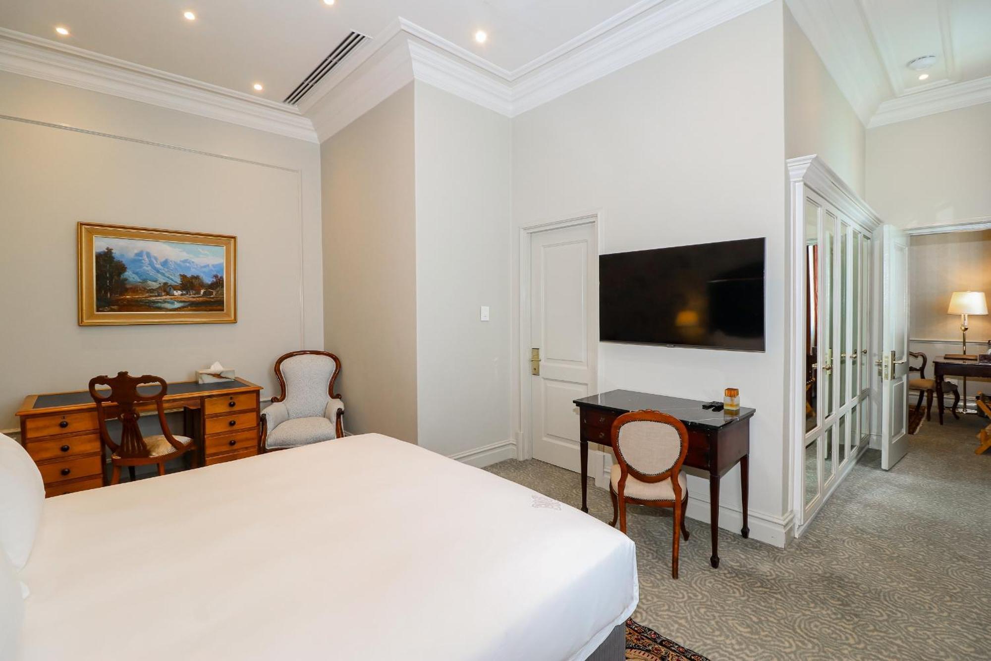 The Monarch Hotel Йоханесбург Екстериор снимка