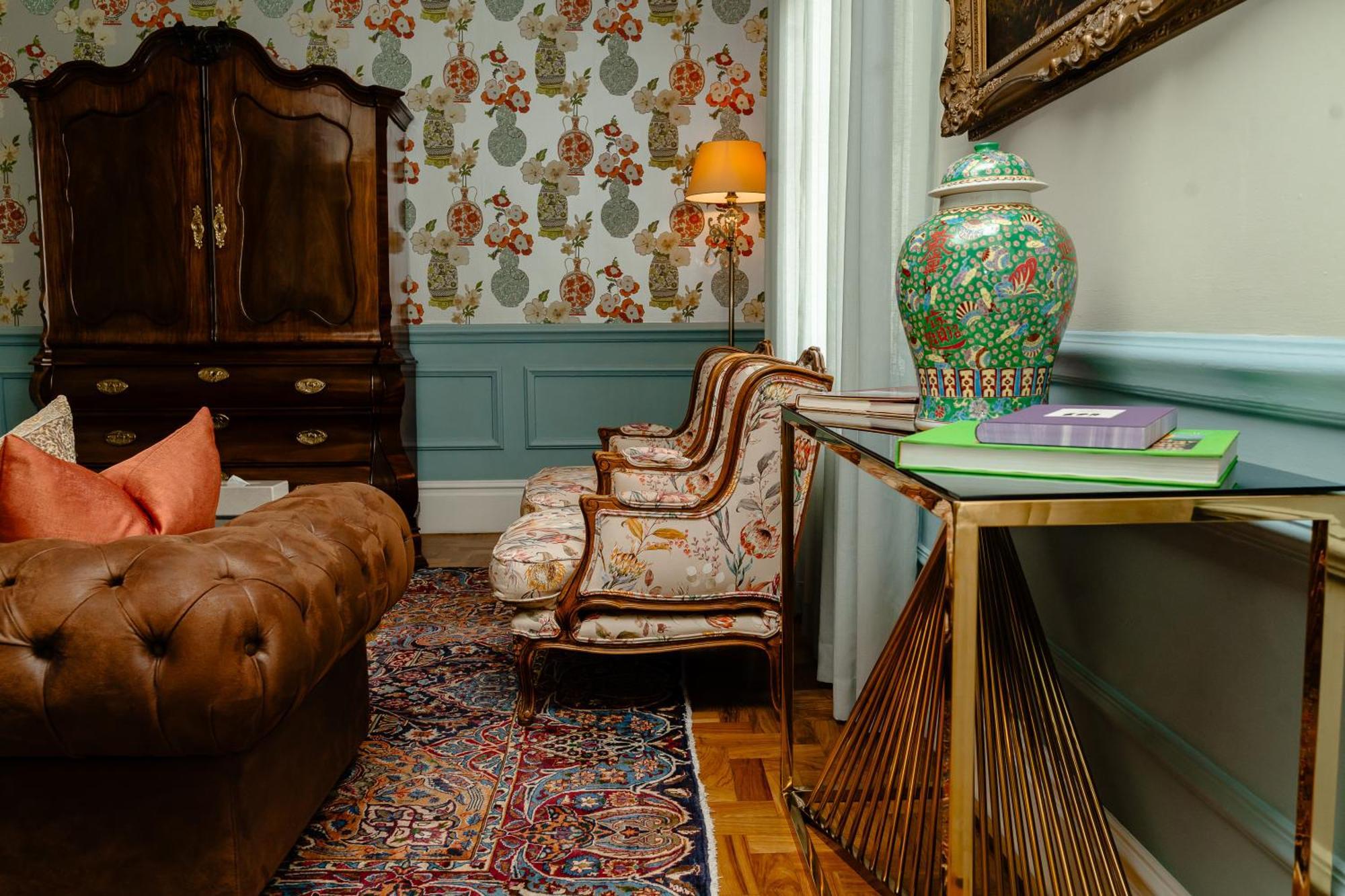 The Monarch Hotel Йоханесбург Екстериор снимка