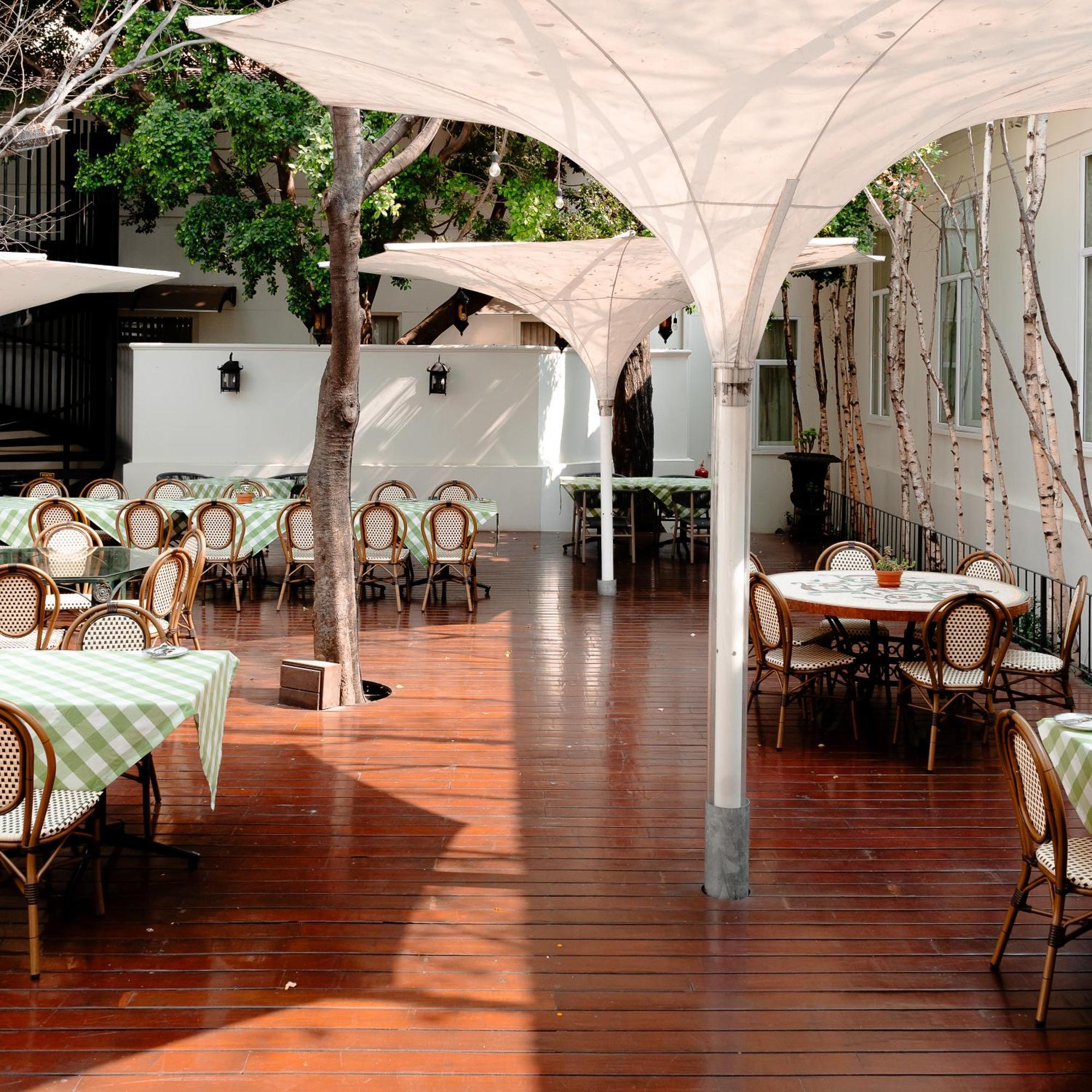 The Monarch Hotel Йоханесбург Екстериор снимка