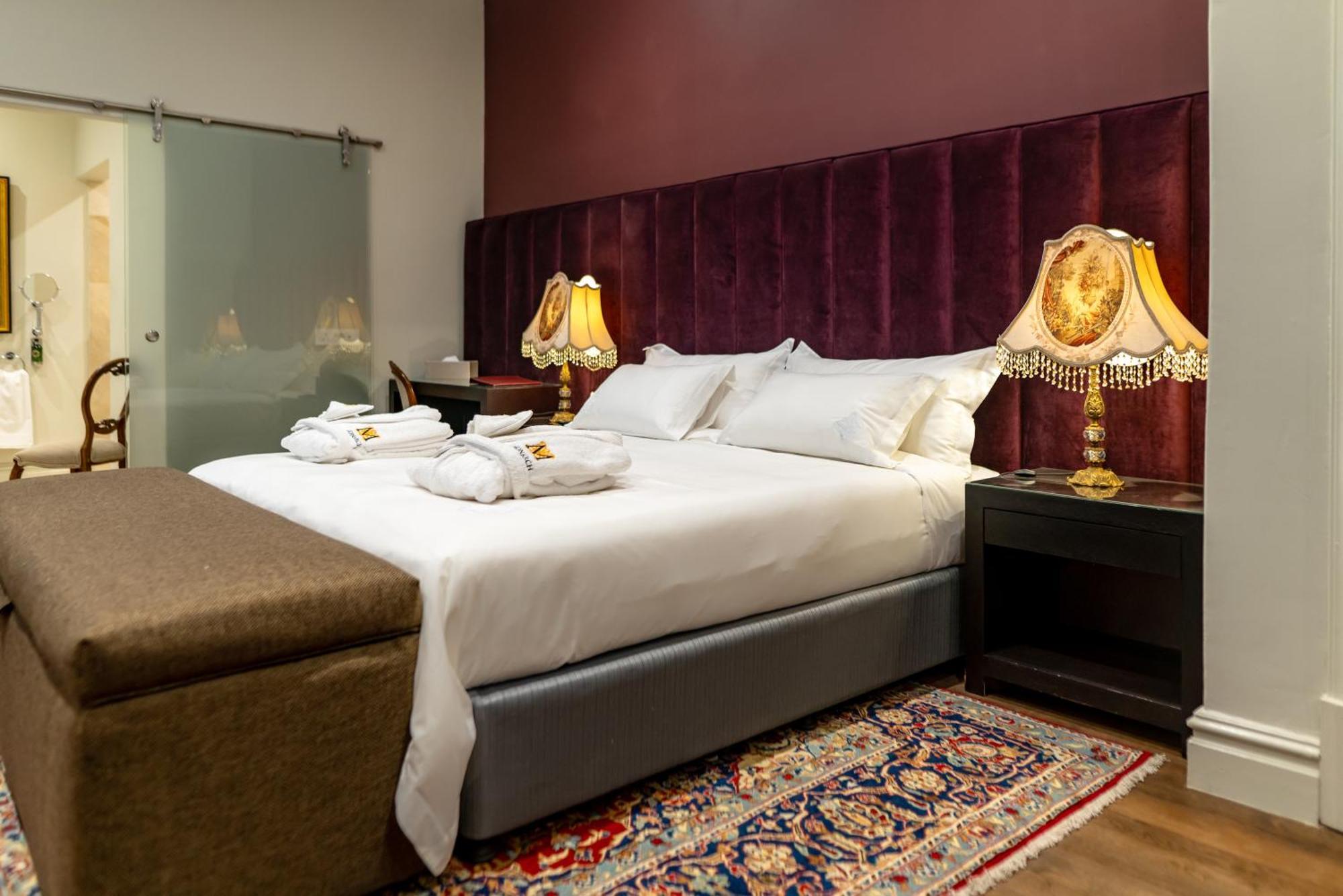 The Monarch Hotel Йоханесбург Екстериор снимка