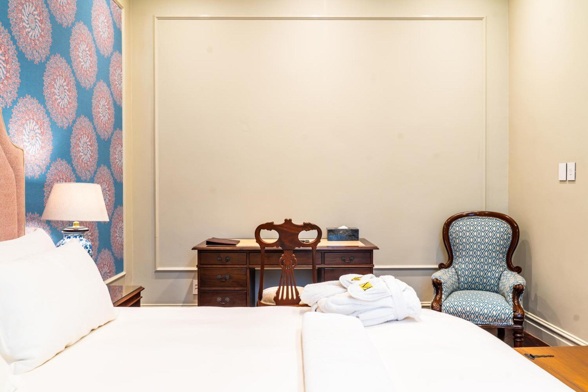 The Monarch Hotel Йоханесбург Екстериор снимка